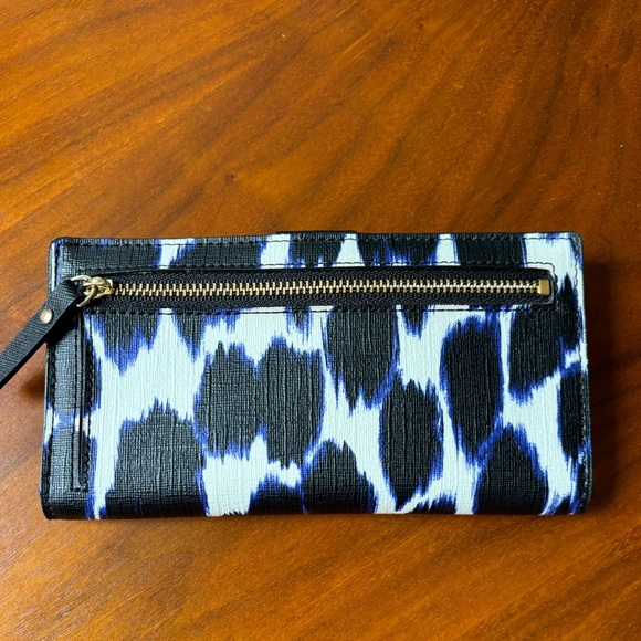 Kate Spade Leopard/Ikat Wallet - never used - Picture 2 of 5
